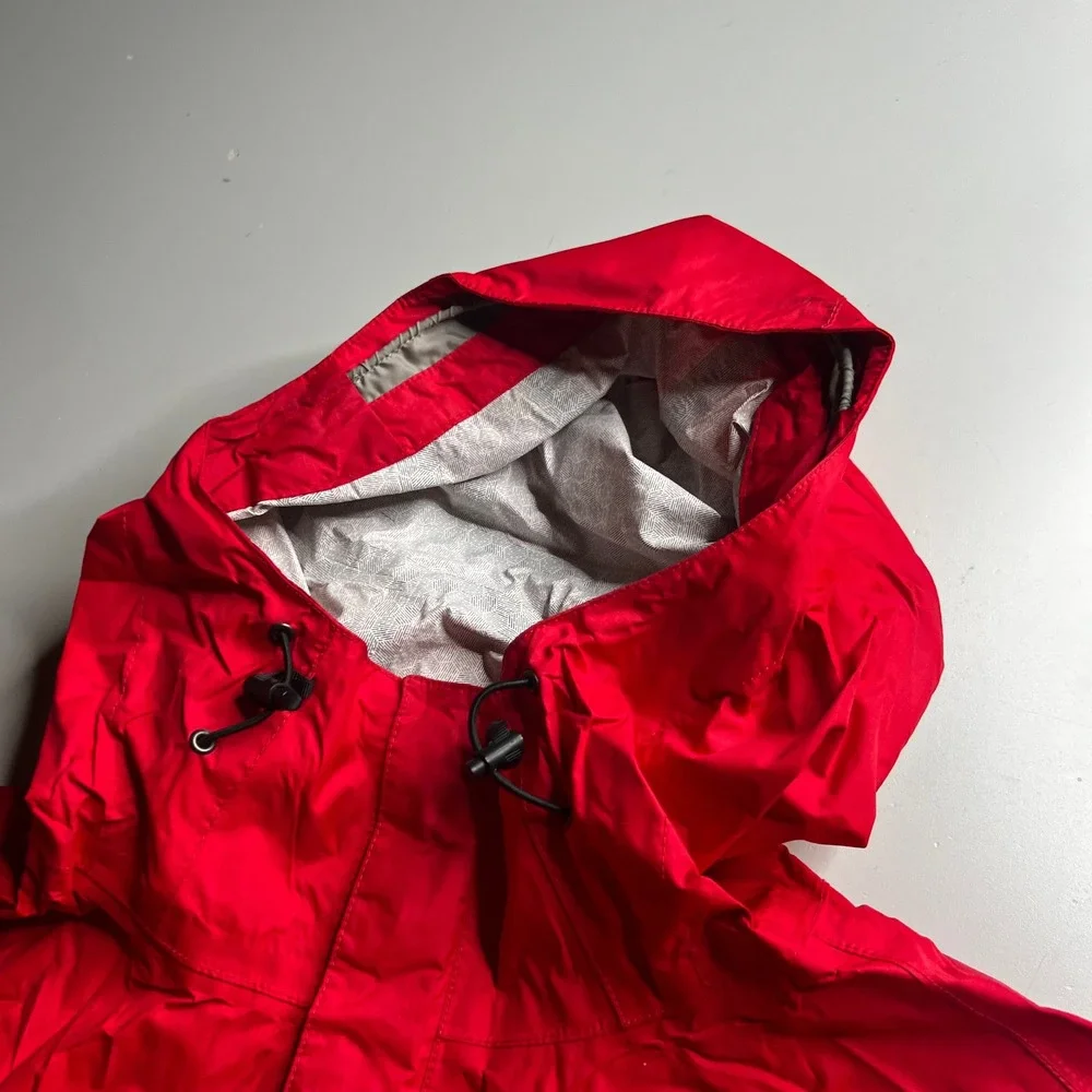 The North Face Mens Venture 2 Rain Jacket Red Waterproof Hooded Shell XL